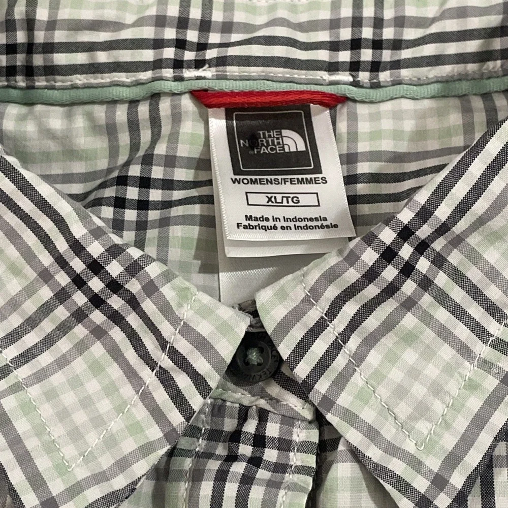 The North Face Women's XL Plaid Shirt Green Gray Button Front Outdoor Hiking - Picture 3 of 11